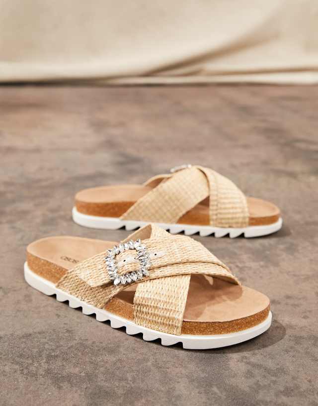 ASOS DESIGN Flaunt raffia cross-vamp flat sandals in natural - BEIGE