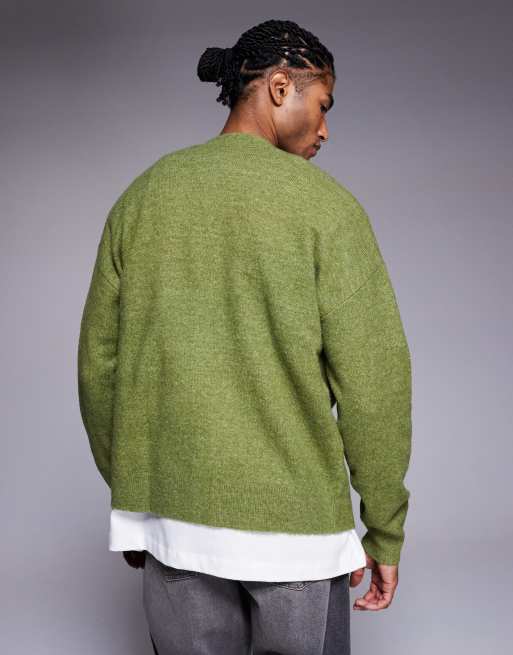 ASOS DESIGN – Flauschige Oversize-Strickjacke in Grün mit V-Ausschnitt, 3 von 5