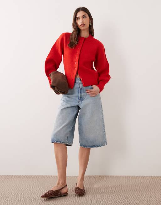 ASOS DESIGN – Flauschige Strickjacke aus kompaktem Strick in Rot mit strukturierten Ärmeln, 2 von 4