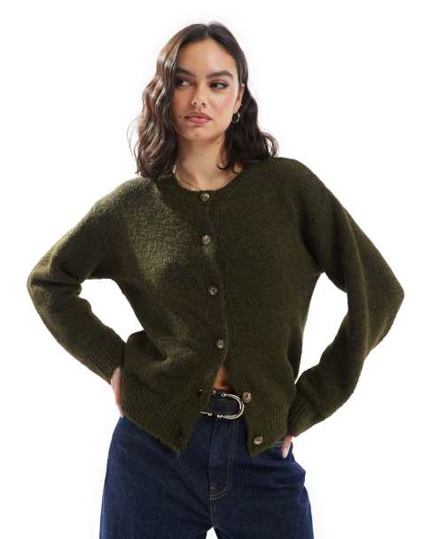 ASOS DESIGN – Flauschige Wollmix-Strickjacke in Dunkelgrün mit Rundhalsausschnitt - view 1