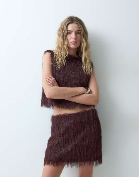 ASOS DESIGN flauschiger Minirock in Burgunderrot - view 1