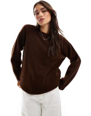 ASOS DESIGN - Flauschiger Oversize-Pullover in Schokobraun-Brown