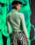 Thumbnail 2 von 4