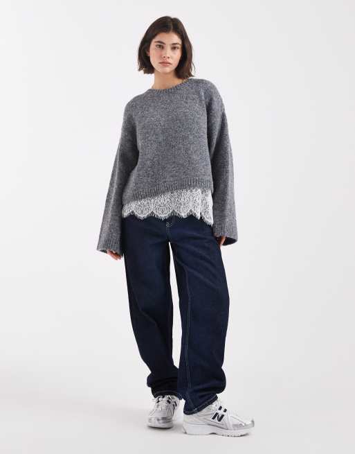 ASOS DESIGN – Flauschiger Strickpullover in Anthrazit mit weiten Ärmeln und Spitzensaum, 2 von 4