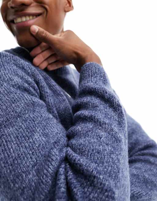 ASOS DESIGN – Flauschiger Strickpullover in Jeansblau mit Rundhalsausschnitt, 2 von 4