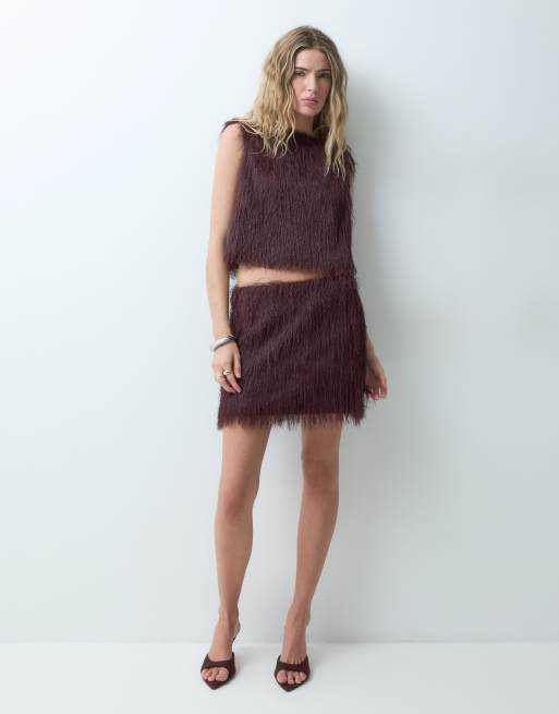 ASOS DESIGN flauschiges ärmelloses Oberteil in Burgunderrot, 3 von 4