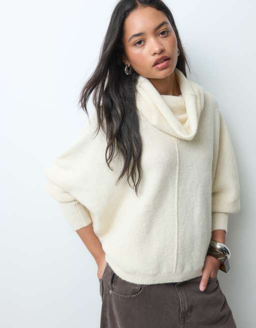 ASOS DESIGN Fledermauspullover mit Stehkragen in Cremeweiß, 5 von 5