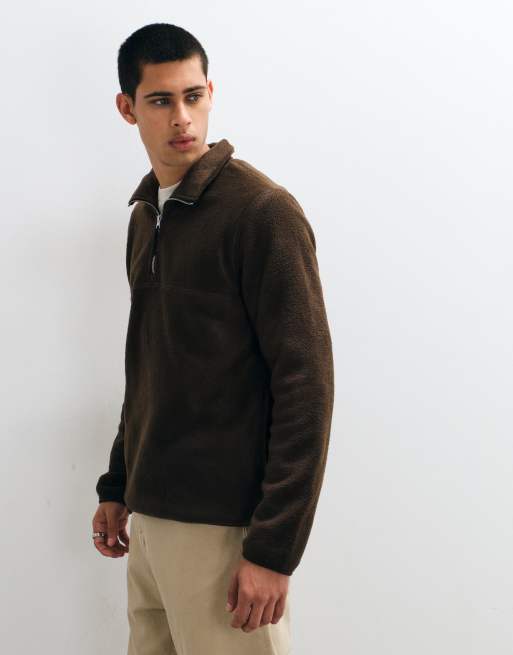 ASOS DESIGN Fleece mit Viertelreißverschluss in Braun, 5 von 5