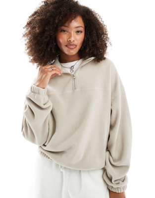 ASOS DESIGN - Fleece-Oberteil in Stone mit halblangem Reißverschluss-Neutral