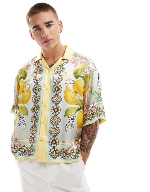 ASOS DESIGN – Flerfärgad satinskjorta i oversize med boxig passform och kant och citrus-tryck , 2 av 4