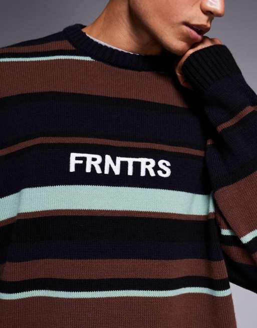 ASOS DESIGN – Flerfärgad, stickad tröja i oversize med randig design och tryck på bröstet, 5 av 5