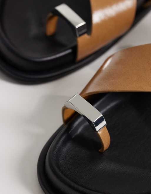 ASOS DESIGN – Fletcher – Kamelbruna sandaler med sula och tåögla i metall, 4 av 4