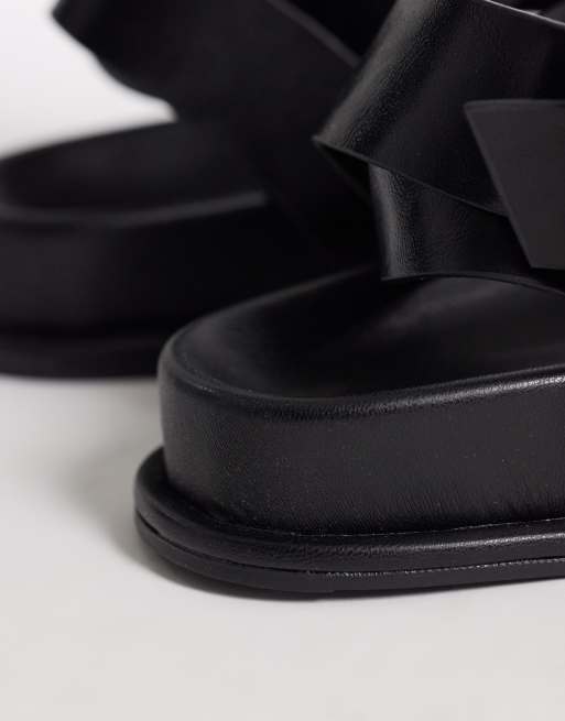 ASOS DESIGN - Fletcher - Sorte sandaler med sål og tårem i metal, 3 af 4