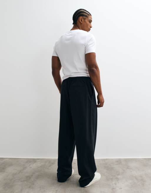 ASOS DESIGN FlexMax™ smart wide leg pants in black with elastic waist, 4 of 5