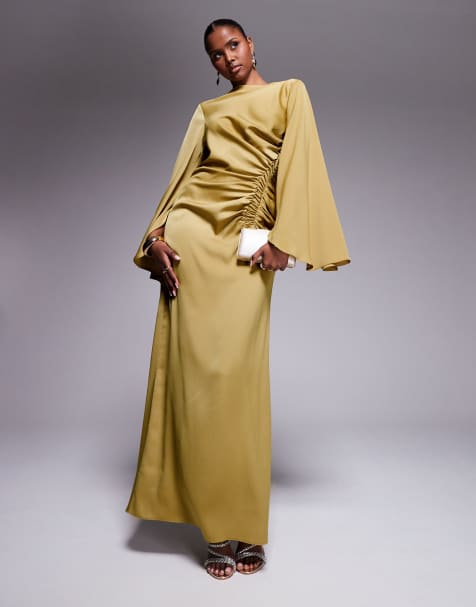 ASOS DESIGN – Fließendes Maxikleid in Gold mit markanten Ärmeln und geraffter Taille - view 1