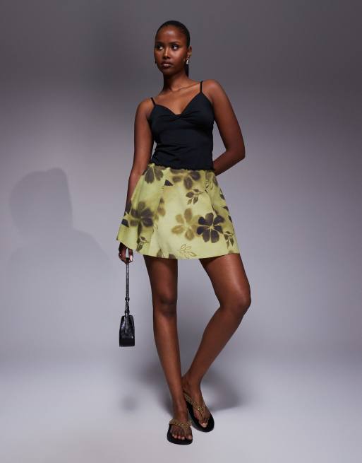 ASOS DESIGN flippy mini skirt in floral print, 2 of 5