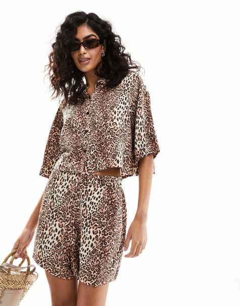 ASOS DESIGN flippy shorts in leopard print - view 1