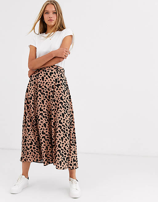 ASOS DESIGN floaty midi skirt with button waist detail in leopard print ...