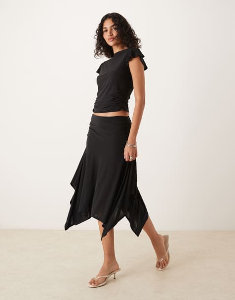 ASOS DESIGN floaty top and hanky hem skirt set in black - view 1