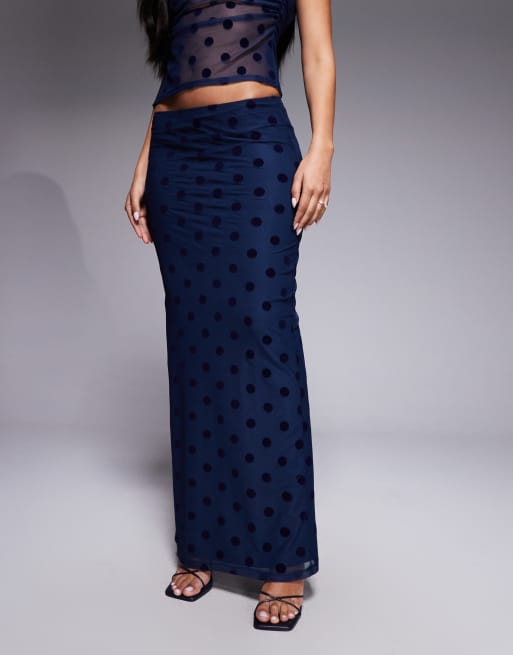 ASOS DESIGN flocked mesh low-rise maxi skirt in navy spot (Part of a set), 3 of 5