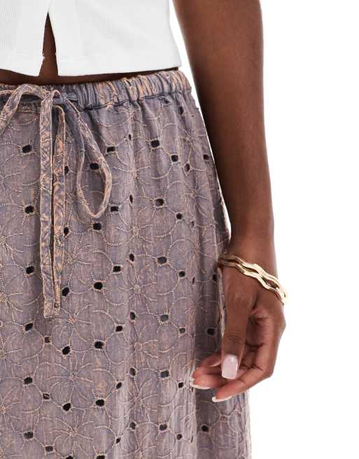 ASOS DESIGN floral broderie a line midi skirt in acid wash, 2 of 5
