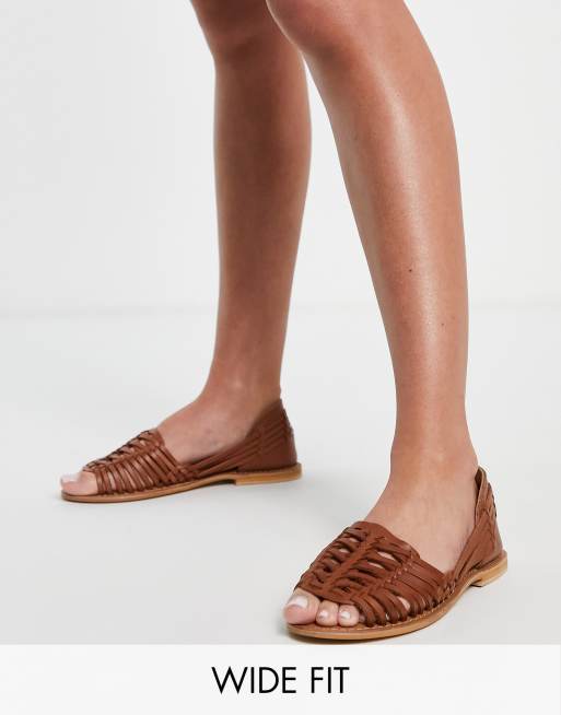 ASOS DESIGN – Florentine – Ljusbruna flätade lädersandaler med bred passform