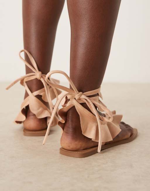 ASOS DESIGN - Flourish - Sandali bassi color cipria con volant, 3 di 4