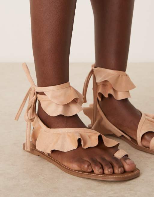 ASOS DESIGN - Flourish - Sandali bassi color cipria con volant, 4 di 4