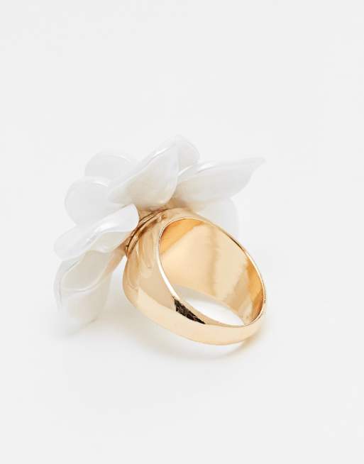 ASOS DESIGN flower ring in faux pearl design in gold tone, 3 of 3