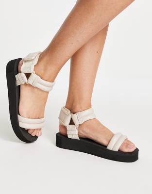 ASOS DESIGN Fluent padded sporty sandals in off-white