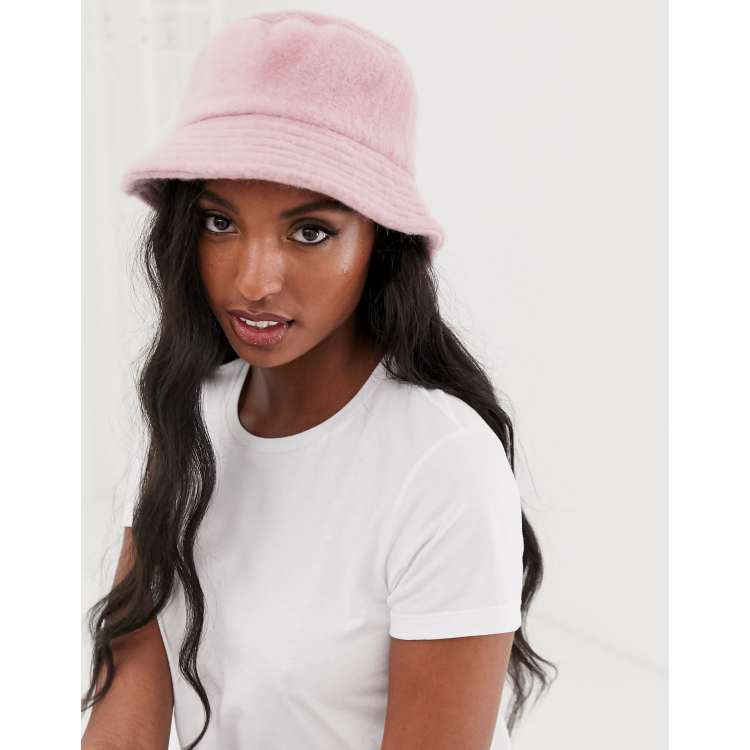 Fluffy bucket deals hat