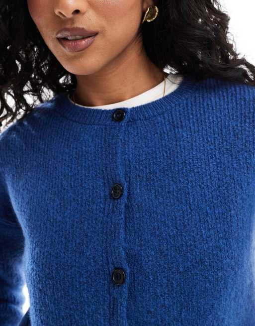 ASOS DESIGN fluffy knit crew neck cardigan in cobalt blue, 3 of 4