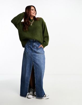 ASOS DESIGN fluffy rib jumper with crew neck in green