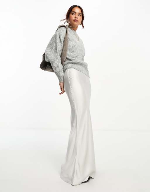 ASOS DESIGN fluffy rib sweater with crew neck in gray, 4 of 4