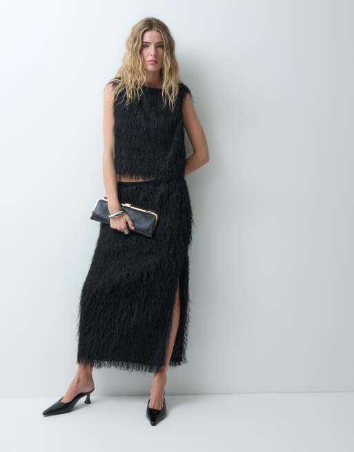 ASOS DESIGN fluffy ærmeløs top i sort, 2 af 4