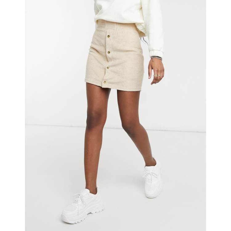 23322211-1-sand?$n_750w$&wid=