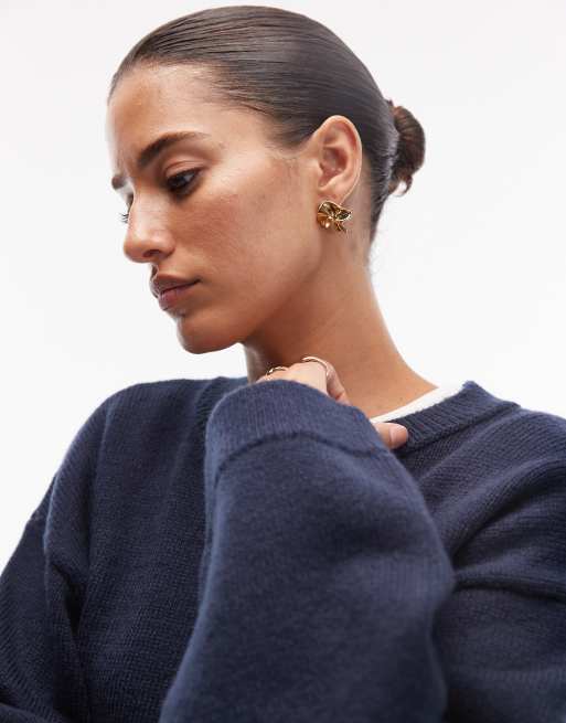 ASOS DESIGN fluffy wide sleeve knitted jumper in navy, 4 of 4