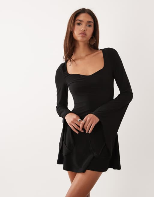 ASOS DESIGN flute sleeve flippy mini dress with sweetheart neckline in black, 3 of 4