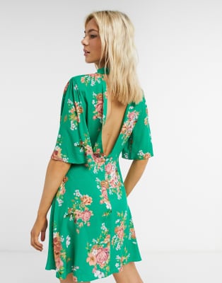 asos design flutter sleeve