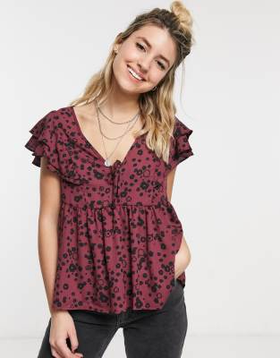 ASOS DESIGN flutter sleeve top in floral print in berry-Multi