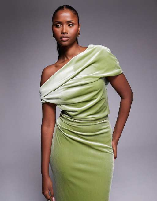 ASOS DESIGN - Fluwelen midi-jurk met afhangende schouder in groen, 2 van 4