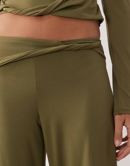 ASOS DESIGN fold over wide leg trouser co-ord with twist detail in khaki, 3 of 5