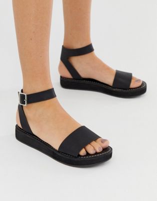 flatform chunky sandals