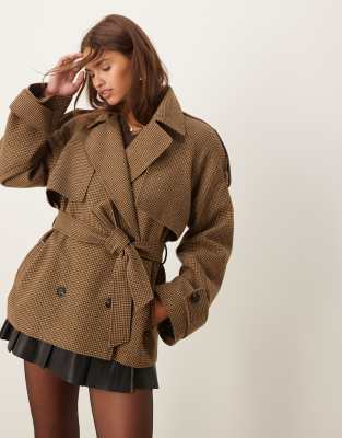 ASOS DESIGN - Formeller Oversize-Trenchcoat in traditionellem Karomuster mit akzentuierten Schultern-Bunt