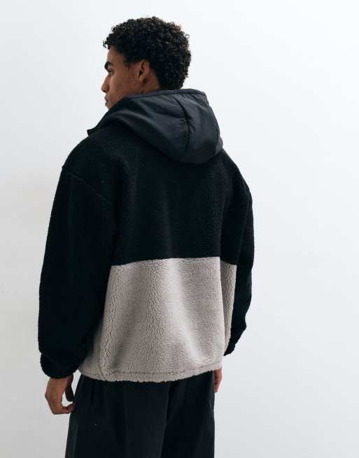 ASOS DESIGN forro polar extragrande con cremallera completa y capucha con paneles cortados y cosidos en negro, 5 de 5