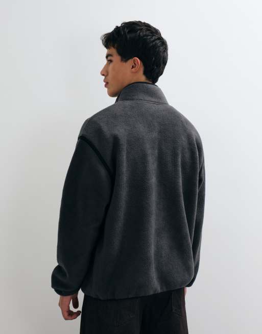ASOS DESIGN forro polar holgado con cremallera y bolsillos de nailon en negro, 5 de 5
