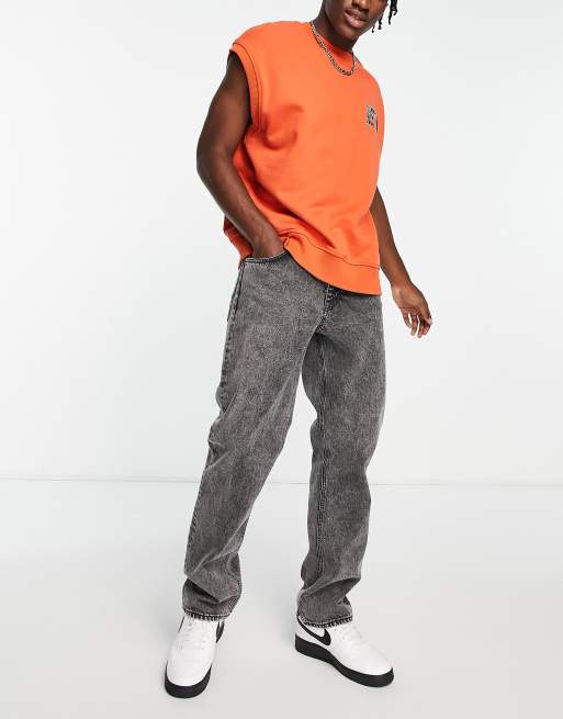 ASOS DESIGN - Forvaskede sorte jeans med lige vide ben