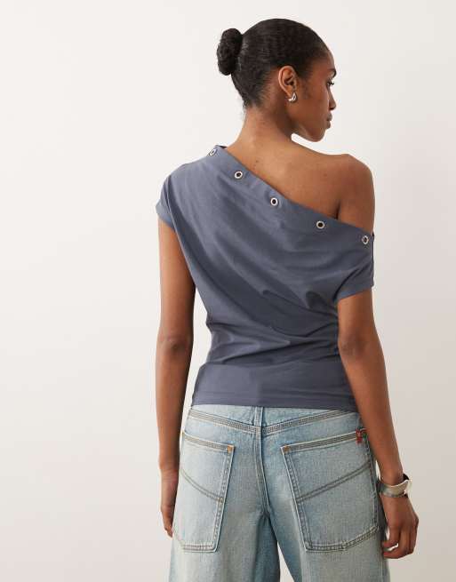 ASOS DESIGN - Forvasket marineblå offshoulder-top med snørehuller, 4 af 4