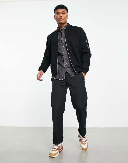 ASOS DESIGN - Forvasket sort denimskjorte i skinny fit med flænger, 2 af 4