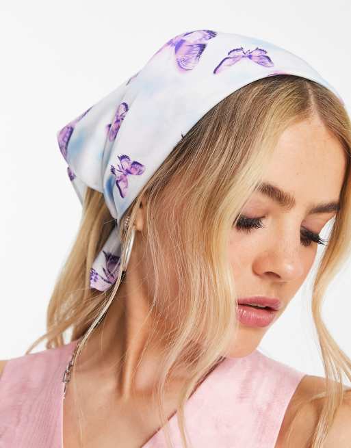 ASOS DESIGN - Foulard in raso di poliestere viola con stampa di farfalle - PURPLE